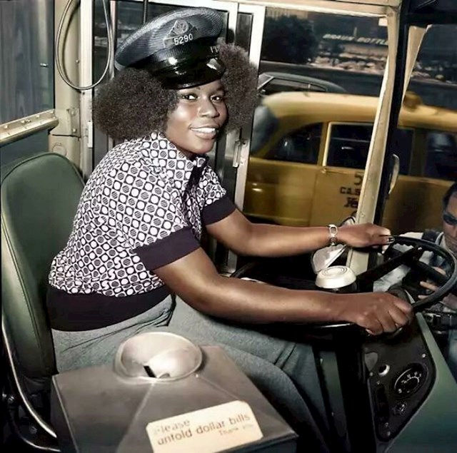 Mary Wallace: prva vozačica autobusa u Chicagu, 1974.