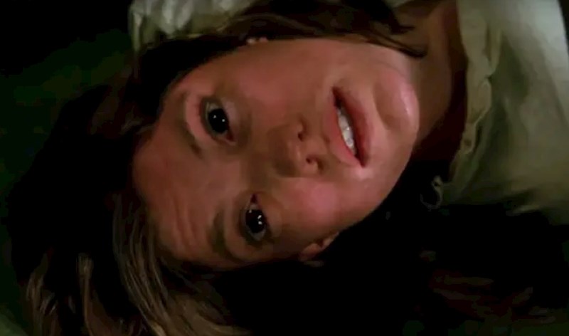 Dok je snimala "Egzorcizam Emily Rose", radio Jennifer Carpenter neprestano se uključivao usred noći, a nepoznat glas je ponavljao "I'm still alive"