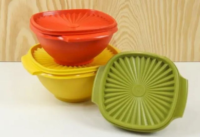 Tupperware posudice koje je samo baka mogla otvoriti