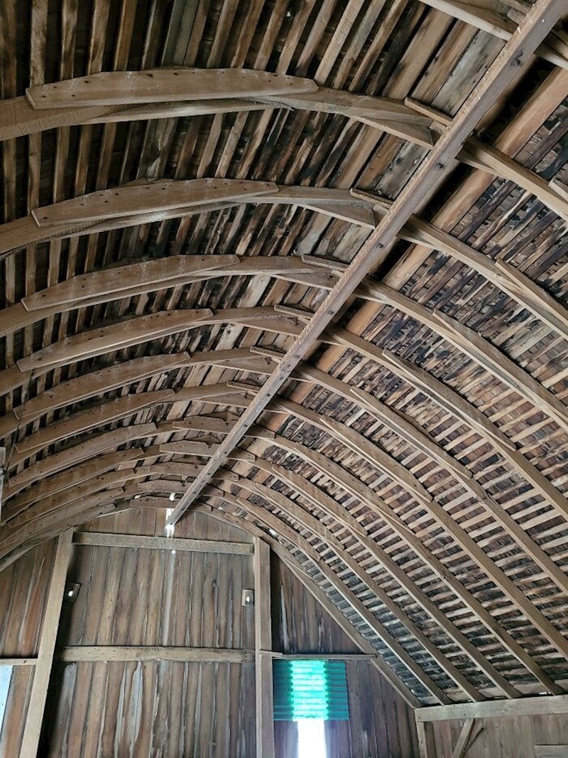 Pogledajte kako se nekada radio obli krov od drvenih greda