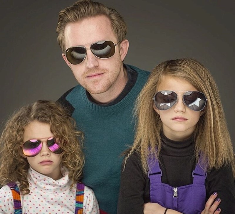 13. Samohrani otac svake godine napravi photoshooting prema idejama njegovih princeza