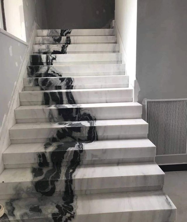 Želimo ove prekrasne mramorne stepenice