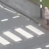 Starica je stala sama pored ceste kad je naletjela grupa bajkera, njihovu gestu lajkaju milijuni