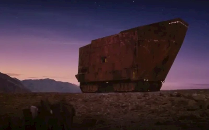 Vlada Tunisa zatražila je od Georgea Lucasa da svoj Sandcrawler odmakne od libijske granice tijekom snimanja filma "Ratovi zvijezda: Nova nada" jer ga je Libija zamijenila za vojno vozilo i zaprijetila vojnom akcijom