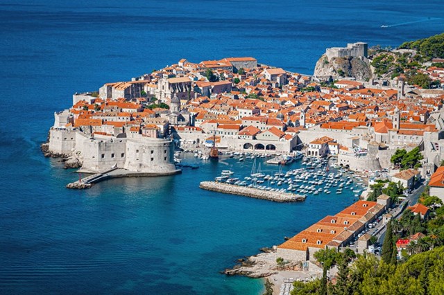 Dubrovnik, kao povijesni i kulturni spomenik pod zaštitom UNESCO-a, definitivno zaslužuje biti u top 5 motiva ovog natjecanja