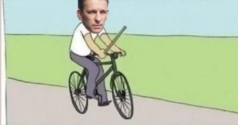 Kako je Petrov homofobnim izjavama zaslužio da postane predmet sprdnje i glavni akter memeova