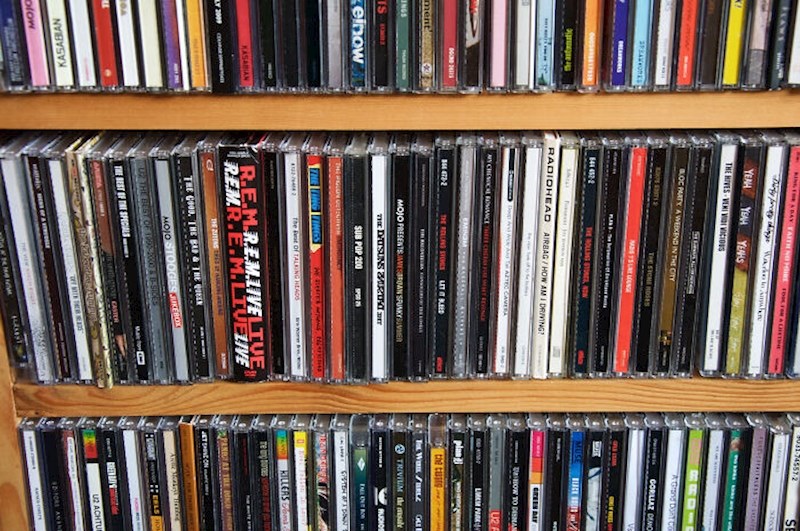 Ako si čuo neku pjesmu, trebao si kupiti cijeli album. Ili ju čekati na radijskim postajama i snimiti!