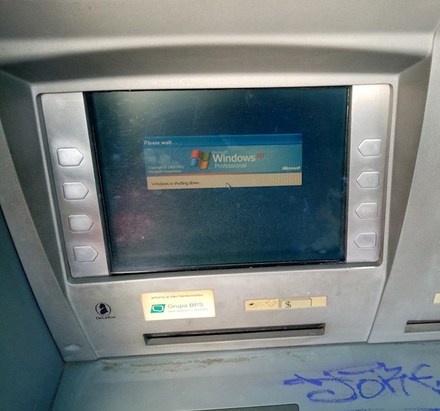 Bankomat mi je progutao karticu i samo se isključio