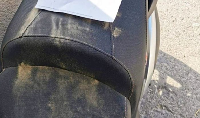 Obavijest na jednom motoru u Dalmaciji nasmijala je ekipu na Fejsu, ovo morate vidjeti!