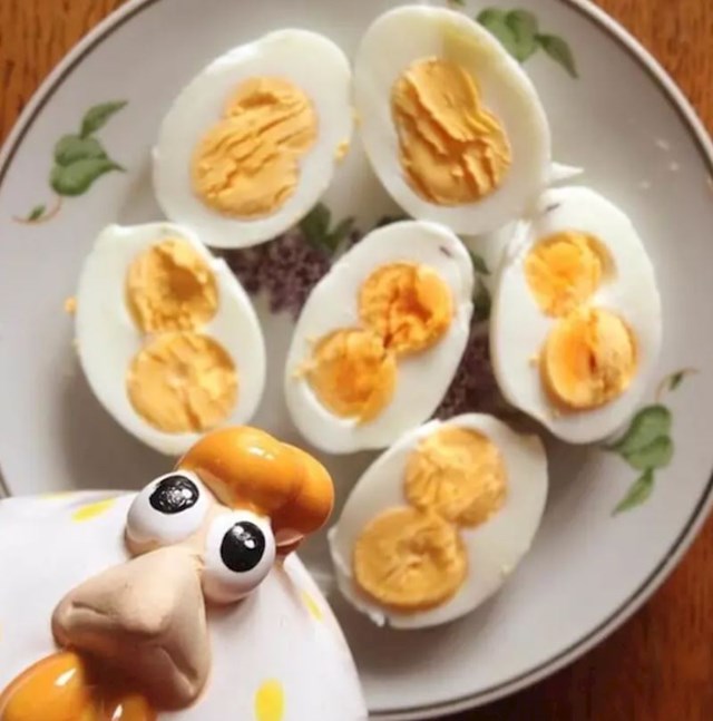 Tri jaja s duplim žumanjkom, ovo bi nas obradovalo za Uskrs!