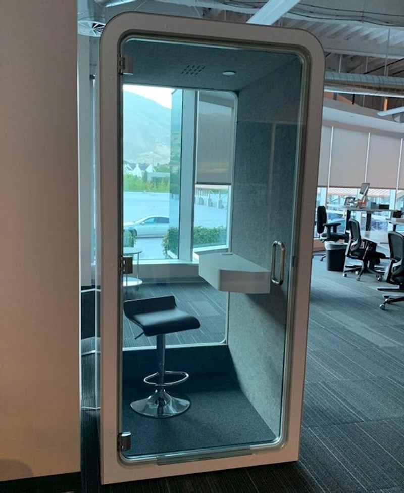 Ured za one koji požele mir i tišinu