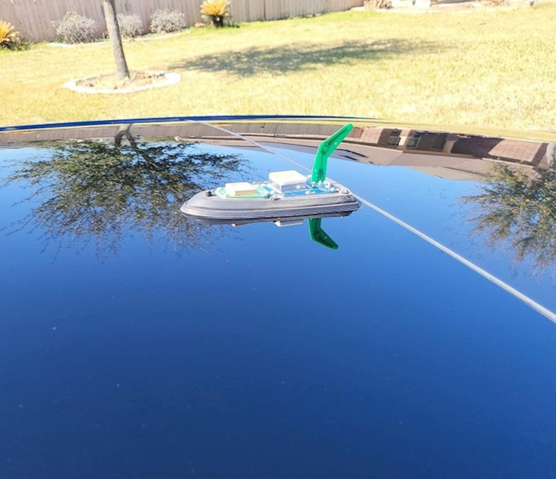 Kud plovi ovaj brod? Tamo gdje ga auto na kojem se nalazi odvede!