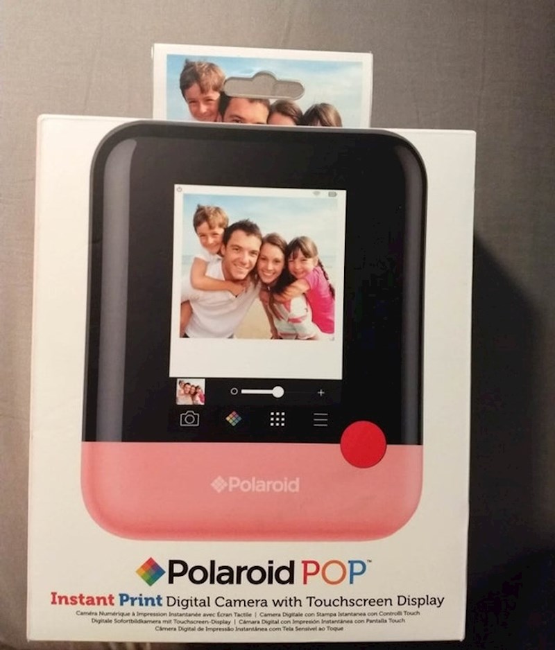 Genijalna ambalaža polaroid fotoaparata