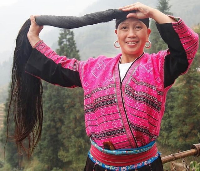 Žene iz plemena Red Yao šišaju kosu jednom u životu