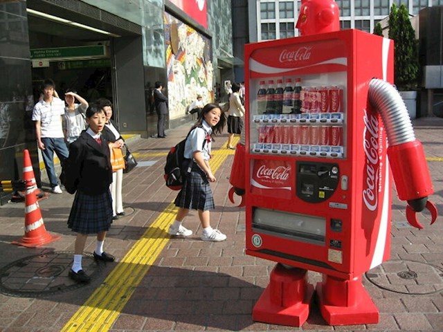 Robot automat kojeg možete sresti na ulicama Japana