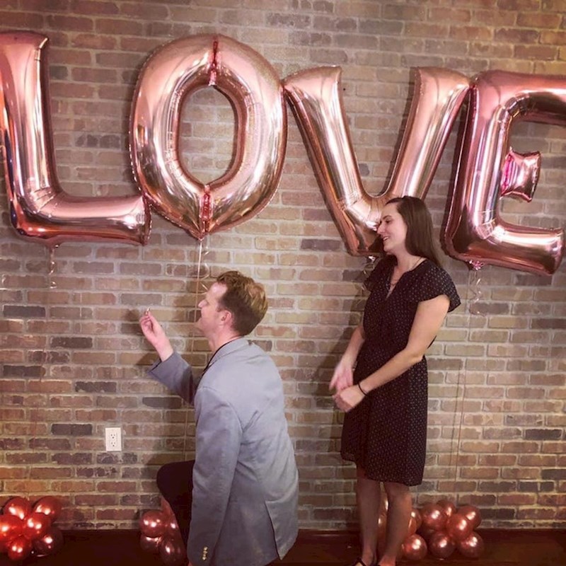 Slijepi prijatelj nam je poslao fotku svojih zaruka