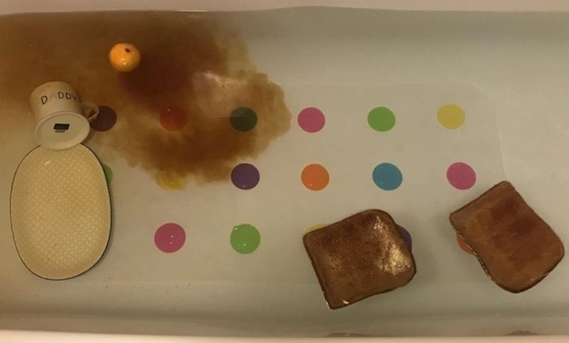 Dijete joj je ubacilo doručak u kadu