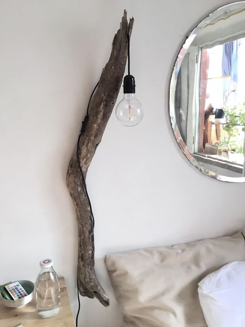 "Jednostavna lampa od debla pronađenog na plaži. Možda drugima nije nešto, ali meni se baš sviđa"