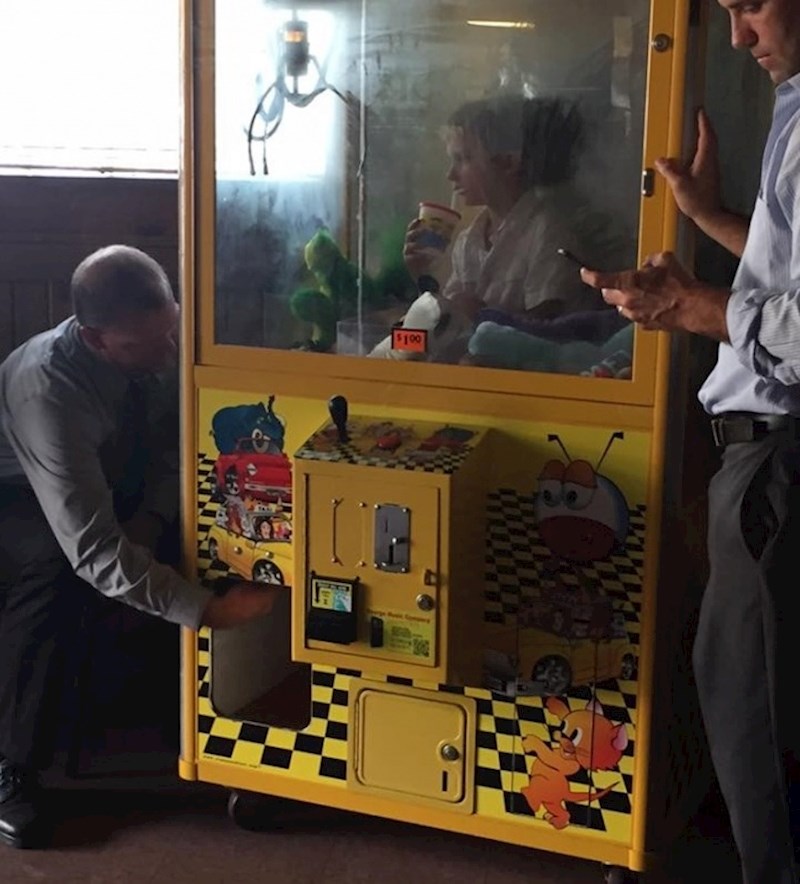 Skreneš pogled na nekoliko sekundi i voila!