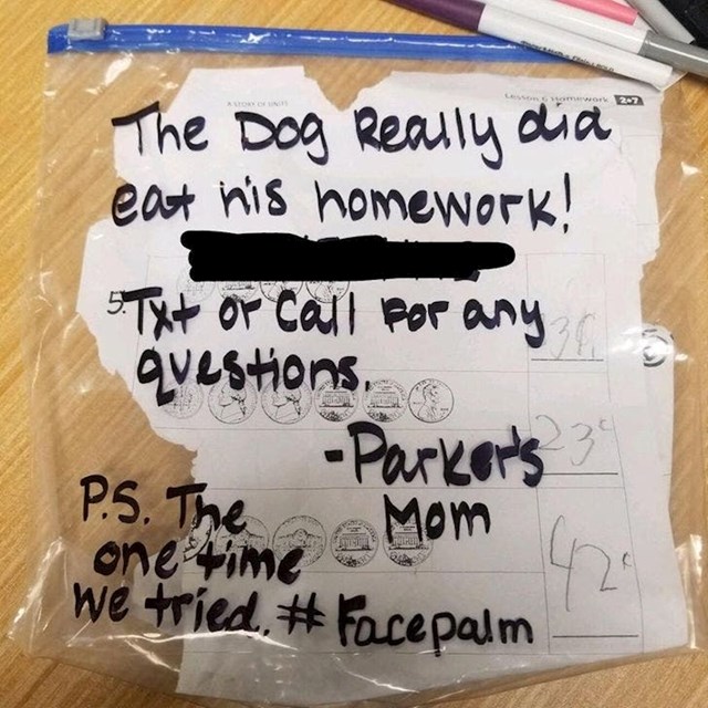 Mama piše ispriku jer je pas pojeo domaću zadaću njenog sina