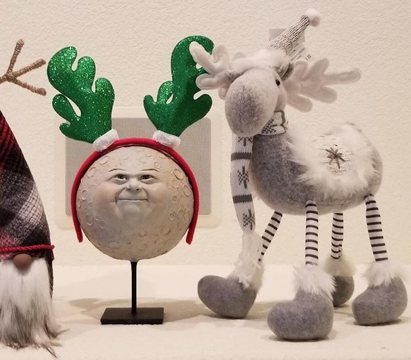 Dio božićnih dekoracija za koje je bio zadužen tata