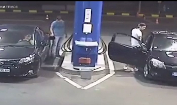 Odbio je ugasiti cigaretu na benzinskoj, a onda je vlasnik poduzeo sigurnosne mjere i šokirao ga!