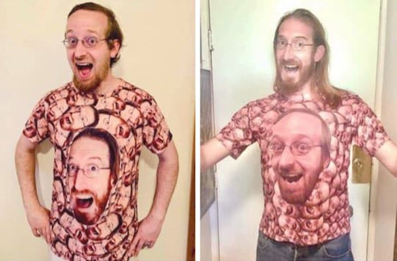 Tip je našao sebe na majici, našao modela koji mu je očito poput brata blizanca i onda mu je poslao sliku sebe u majici i naravno- majicu