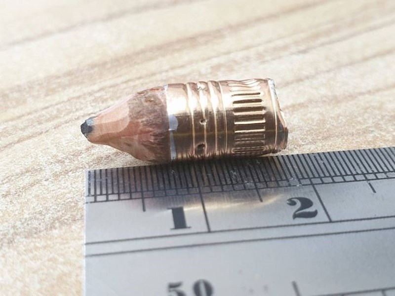 Uvijek, u svakom razredu je postojala jedna osoba s ovakvom olovkom