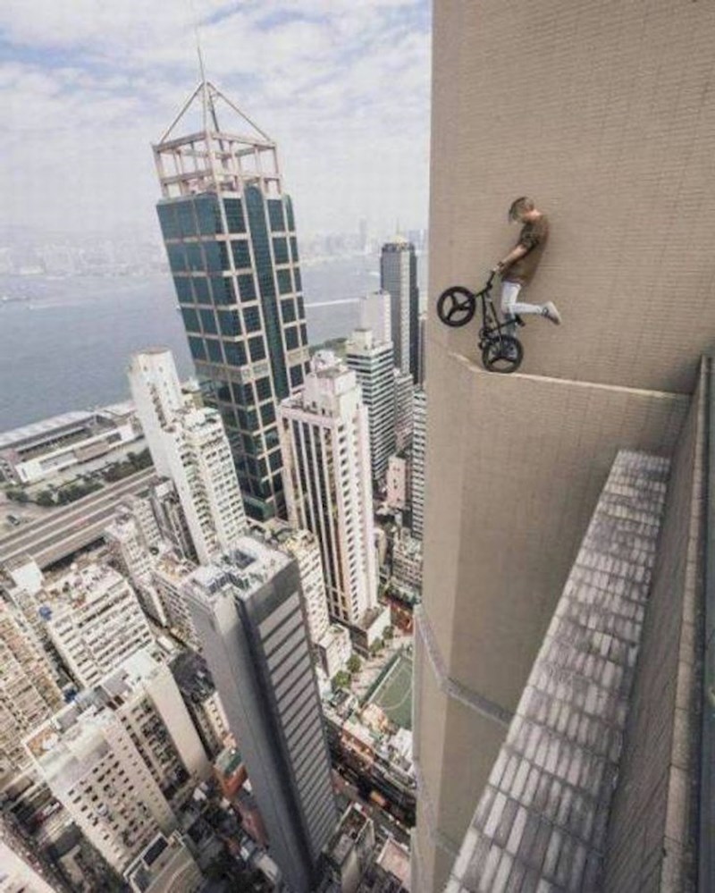 4. Mi ne možemo ovo niti gledati