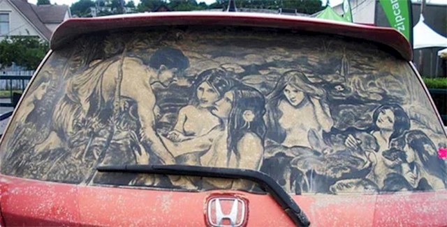 Umjetnost na prašnjavom automobilu