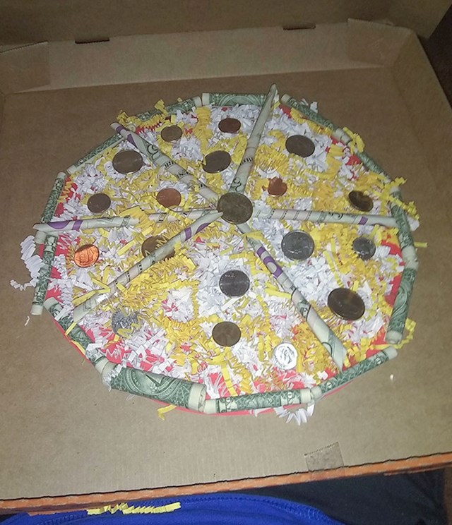 "Baka mi je rekla da mi je pripremila pizzu!"