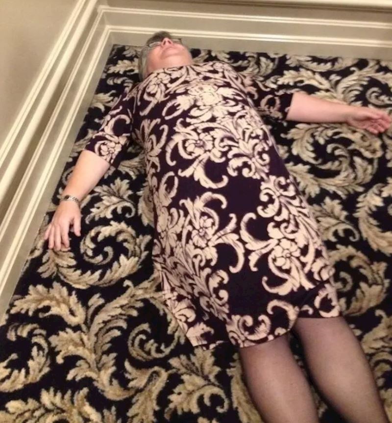 Baka se stopila s pozadinom