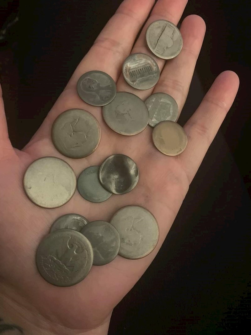 Stari novčići su skoro pa glatki