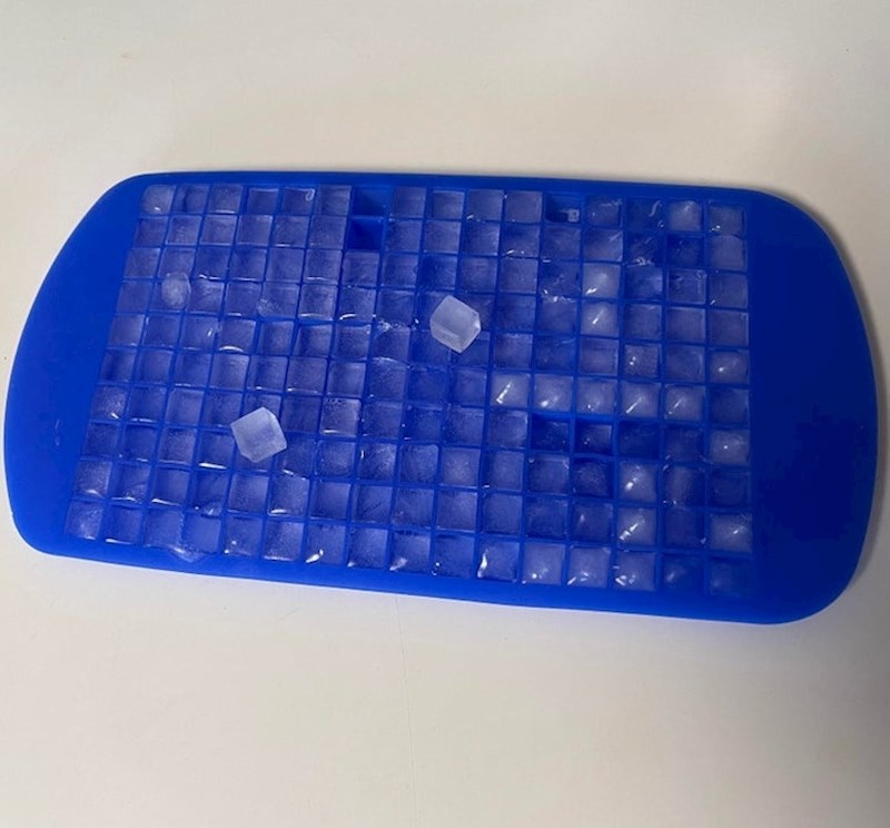 Najmanje kockice leda ikad!