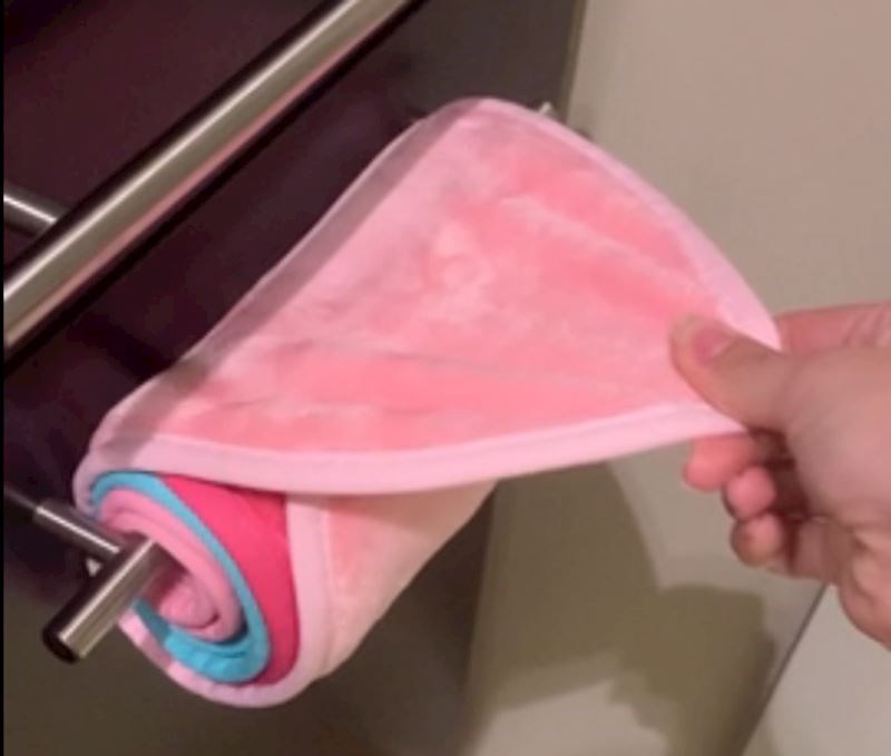 Napravila sam rolu od ručnika za skidanje šminke i to za svaki dan u tjednu!