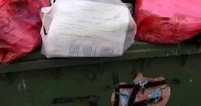 Prolaznik našao nešto urnebesno u jednoj od bačenih vrećica smeća; netko se odlučio riješiti svega!