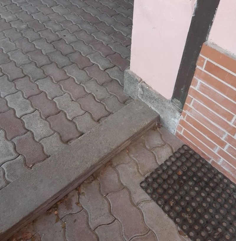 Najnepotrebnija stuba na svijetu