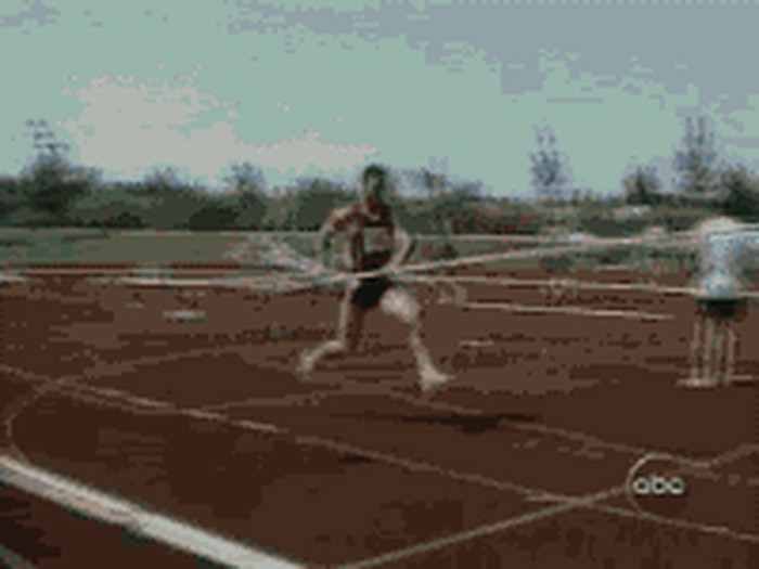 neodlučan hoće li biti skok u vis ili u dalj...gif