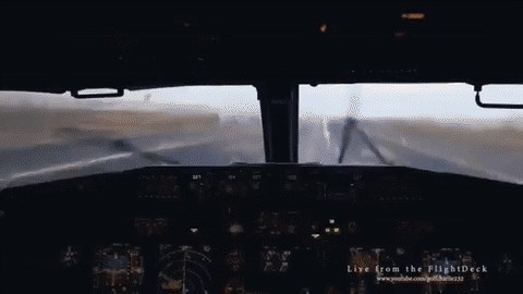 GIF: Nevjerojatni prizori koje piloti svaki dan vide
