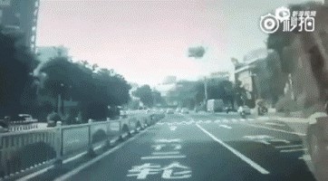 Vozač se zaustavio na pješačkom prijelazu pa vidio gospodina kojeg će još dugo pamtiti