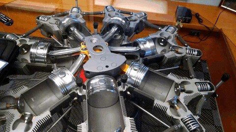 GIF: Ovako radi avionski motor