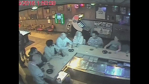 OPASNA "ŠALA" S prijateljima je otišao na piće, a onda je netko od njih uzeo upaljač...