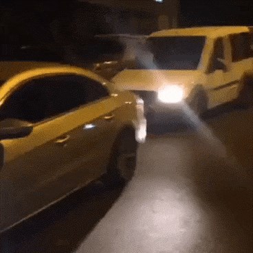 Evo što se dogodi kada prijetiš drugom vozaču prije nego što ga vidiš