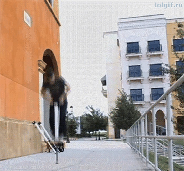 GIF: Uuuu ovo boooli!