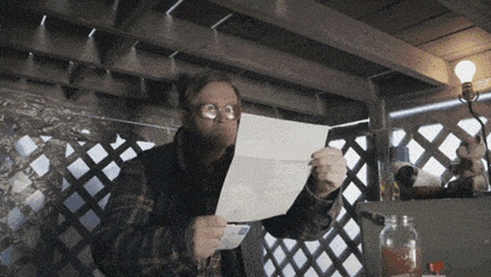 GIF: Onaj moment kad vidiš da ti banka želi uzeti kuću