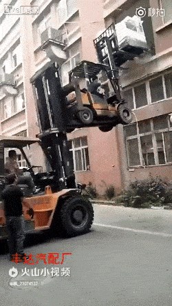 Nevjerojatna glupost: Kad vam radnici kod selidbe predlože ovakvu ideju, bježite što dalje od njih