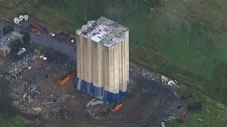 Zadatak nije uspio: Umjesto kontroliranog rušenja, dobili su novi kosi toranj