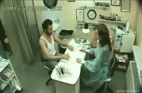 GIF Želite tetovažu? Možda je ovo pravo mjesto za nju