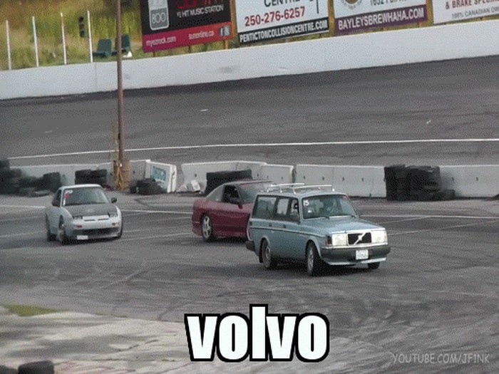 Pokušao je voziti utrku u starom Volvu, evo kako je završio!