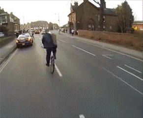 GIF: Oponašao Mr. Beana, završilo katastrofalno